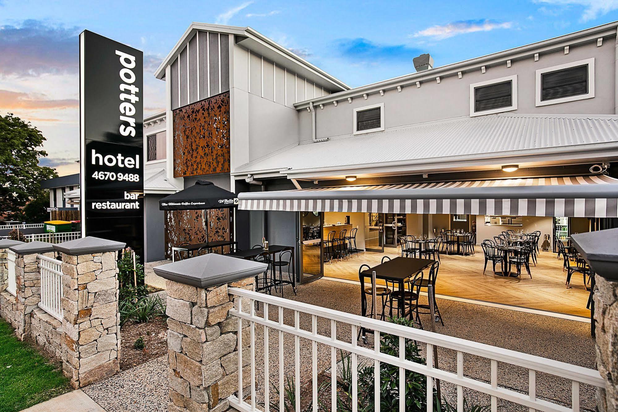 Potters Toowoomba Hotel Buitenkant foto
